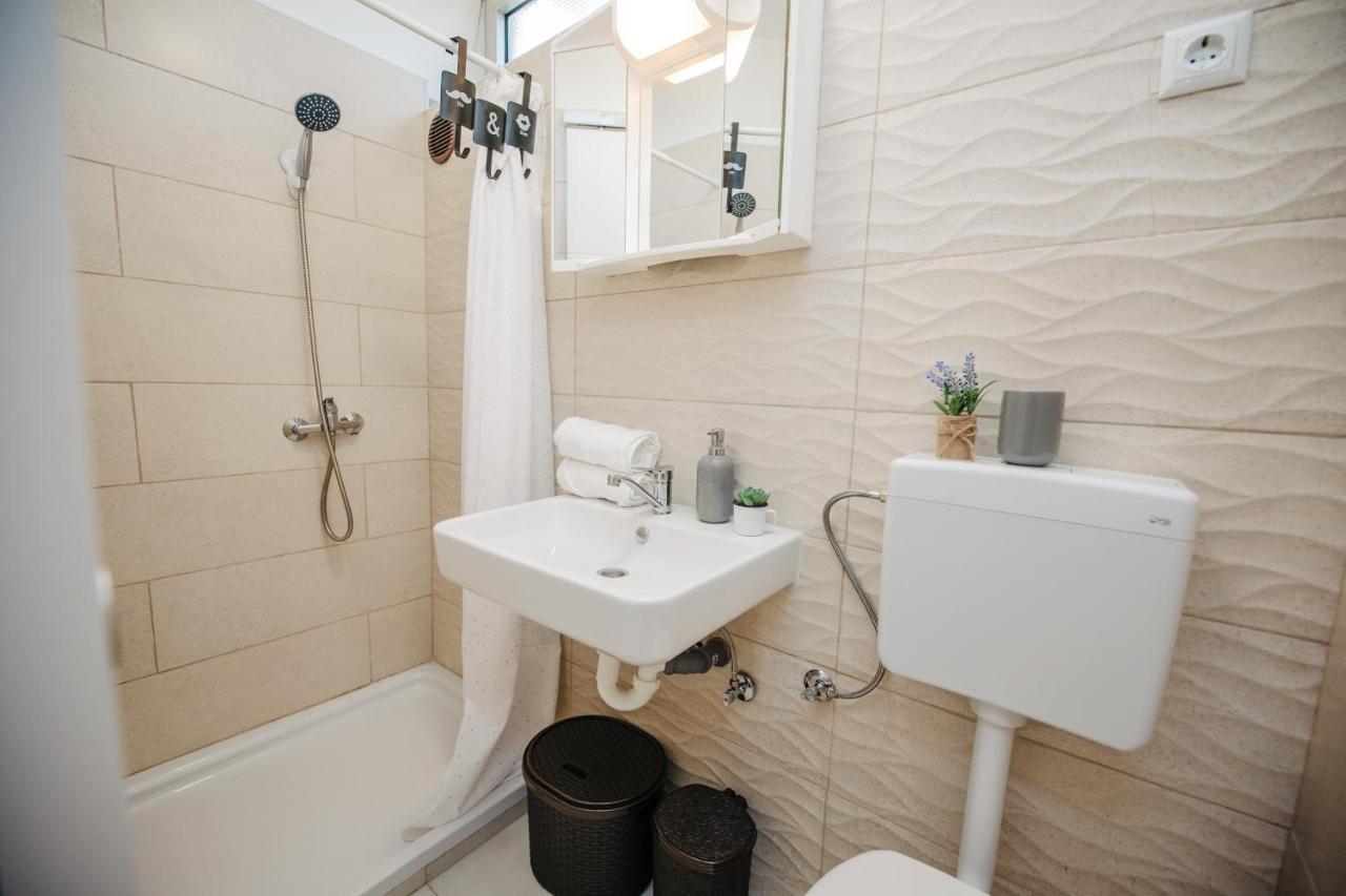 Studio Apartmant Tonka Šibenik Eksteriør billede